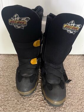 Ski-Doo Trukk Black Snowmobile Boots Size 11 Yellow Accents
